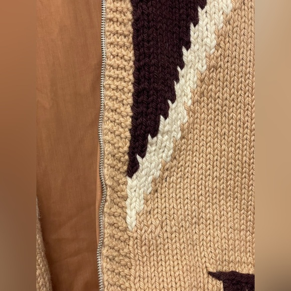 Vintage 1960s/70s Hand Knit Wool Cowichan Full Zip Cardigan Sweater, Fits M/L - Picture 9 of 11